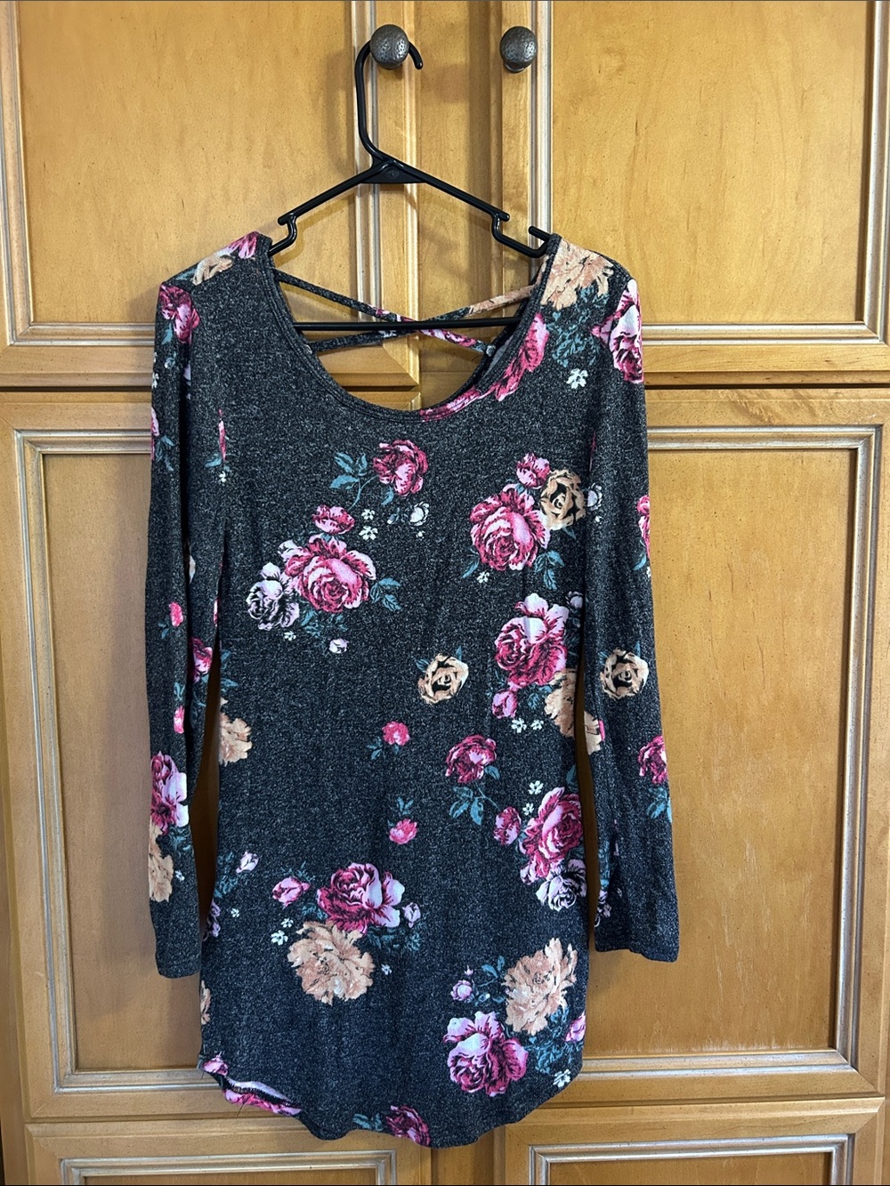 Charcoal Floral Long Sleeve Tunic Top - Pink & Cream Roses